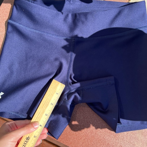 Women’s Under Armour 4” Navy Spandex - Picture 7 of 9